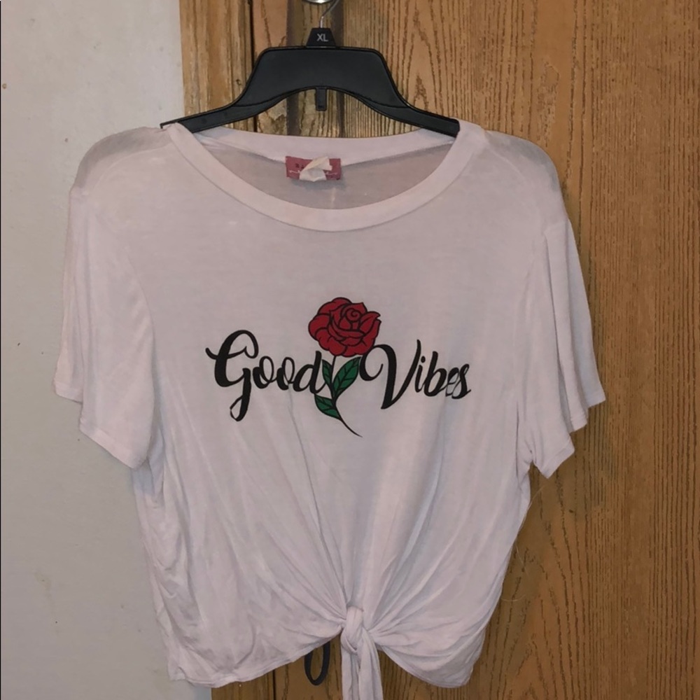 Good Vibes t shirt
